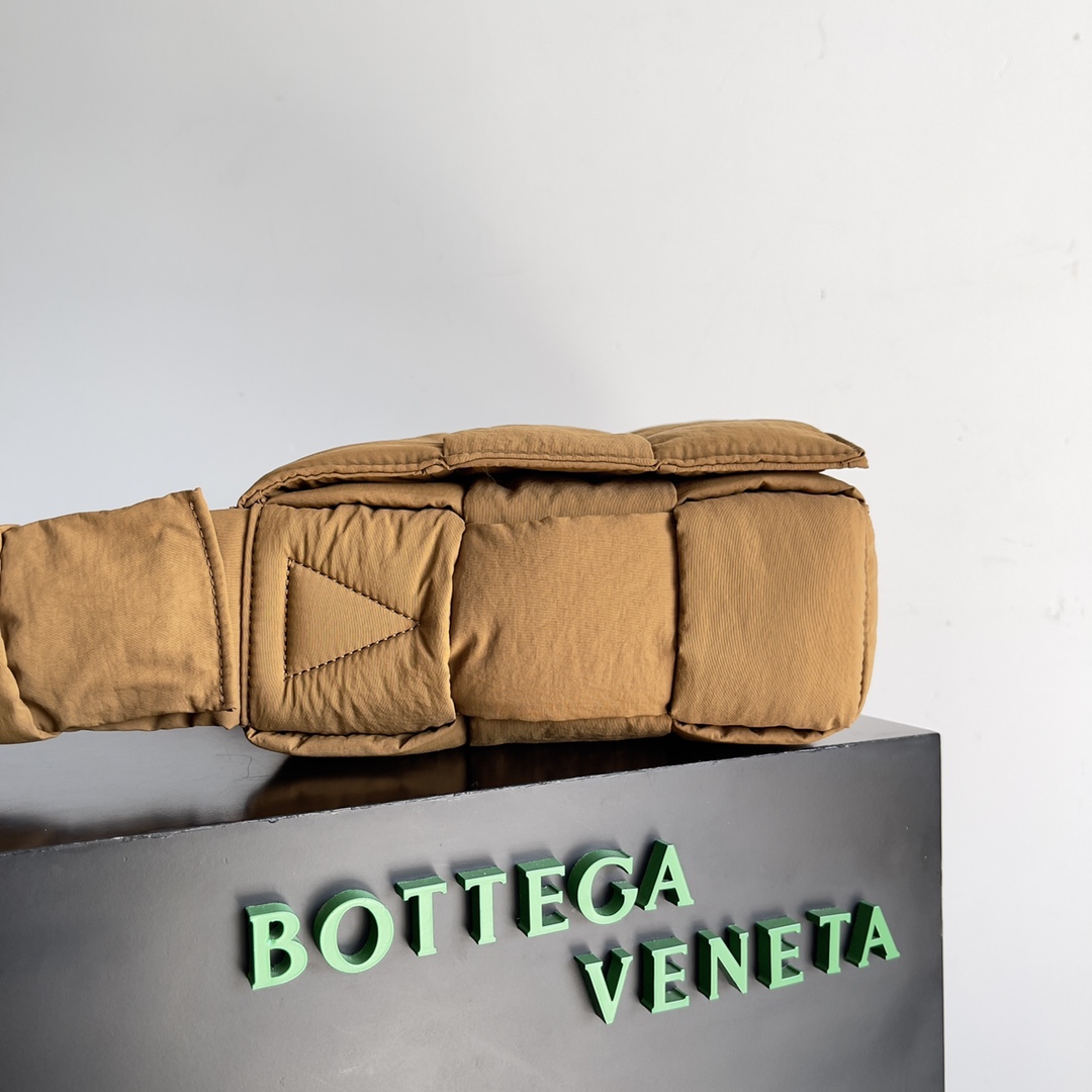 Bottega Veneta Satchel Bags